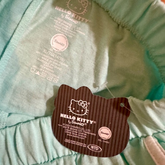 Hello Kitty NWT Pajama Shorts XL 14-16 - Picture 4 of 7